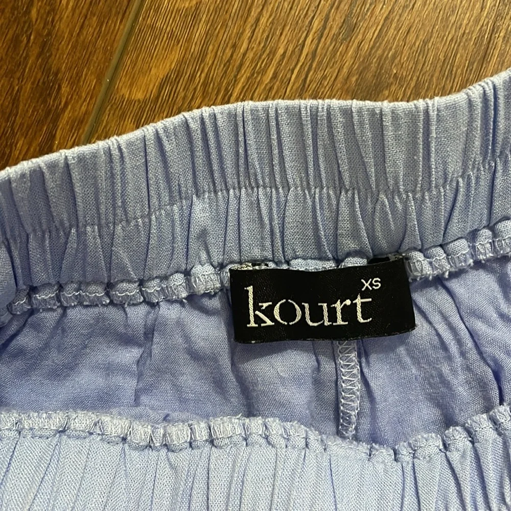 Kourt Linen Blend two piece - Picture 4 of 7
